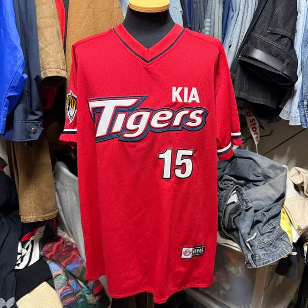 [BUNJANG] Kia Tigers 2015 Lee Yong-gyu Embroidered Old Baseball Jersey / [105]기아 타이거즈 올드 유니폼 15 이용규 자수 마킹