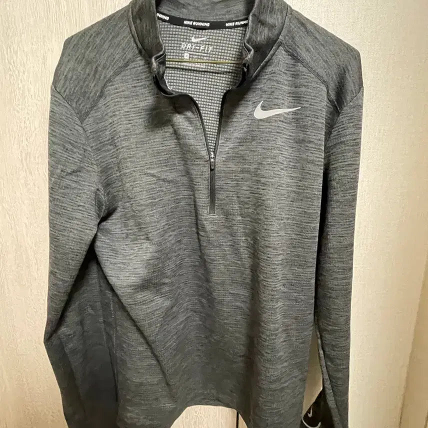 [BUNJANG] Nike Half-Zip Long-Sleeve Top / 나이키 반집업 긴팔