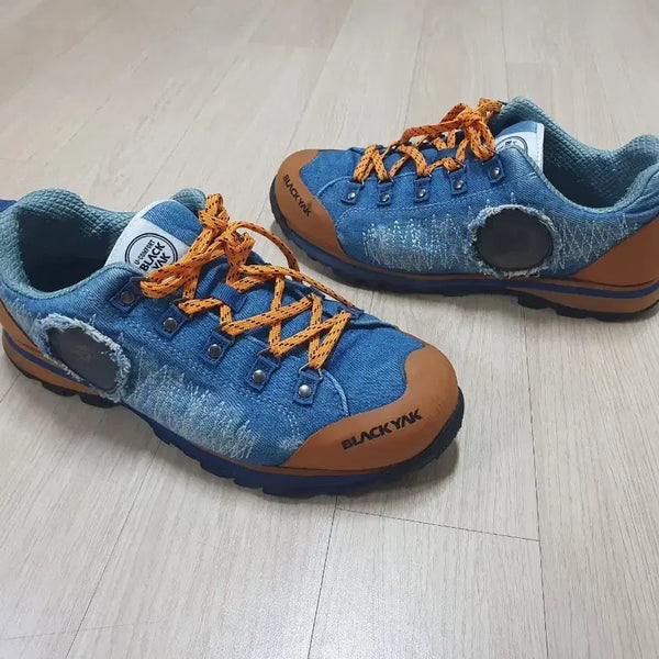 [BUNJANG] Blackyak Denim Hiking Boots (Size 260) - Blue / 블랙야크 (260) 데님 (등산화) 블루색