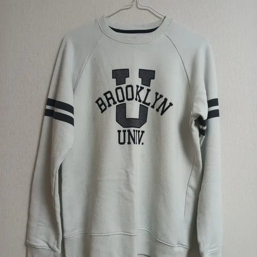 [BUNJANG] SPAO Brooklyn Sweatshirt T-shirt Size M / 스파오 브루클린 맨투맨 티셔츠 M사이즈