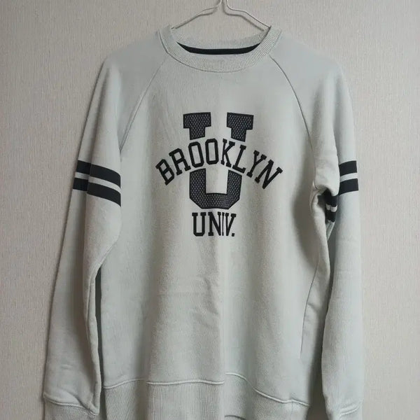 [BUNJANG] SPAO Brooklyn Sweatshirt T-shirt Size M / 스파오 브루클린 맨투맨 티셔츠 M사이즈