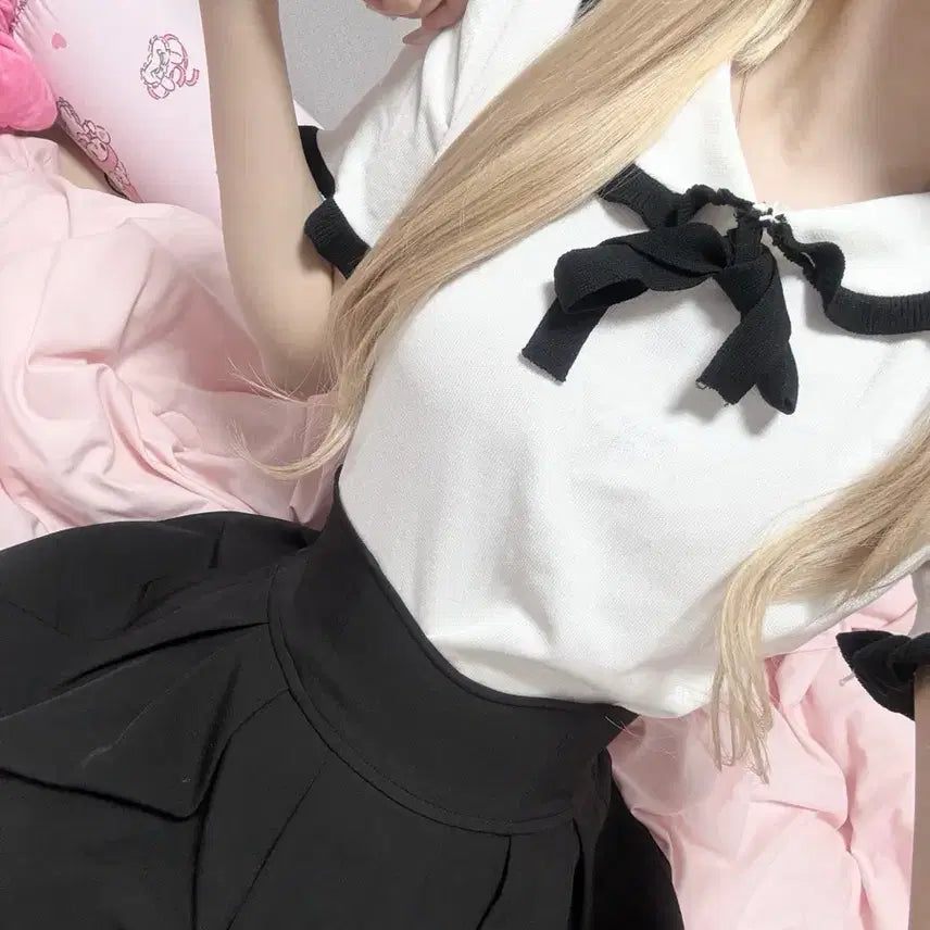 [BUNJANG] Colorblock Collar Ribbon Knit / 배색 카라 리본 니트 일브 스나계 하치룩