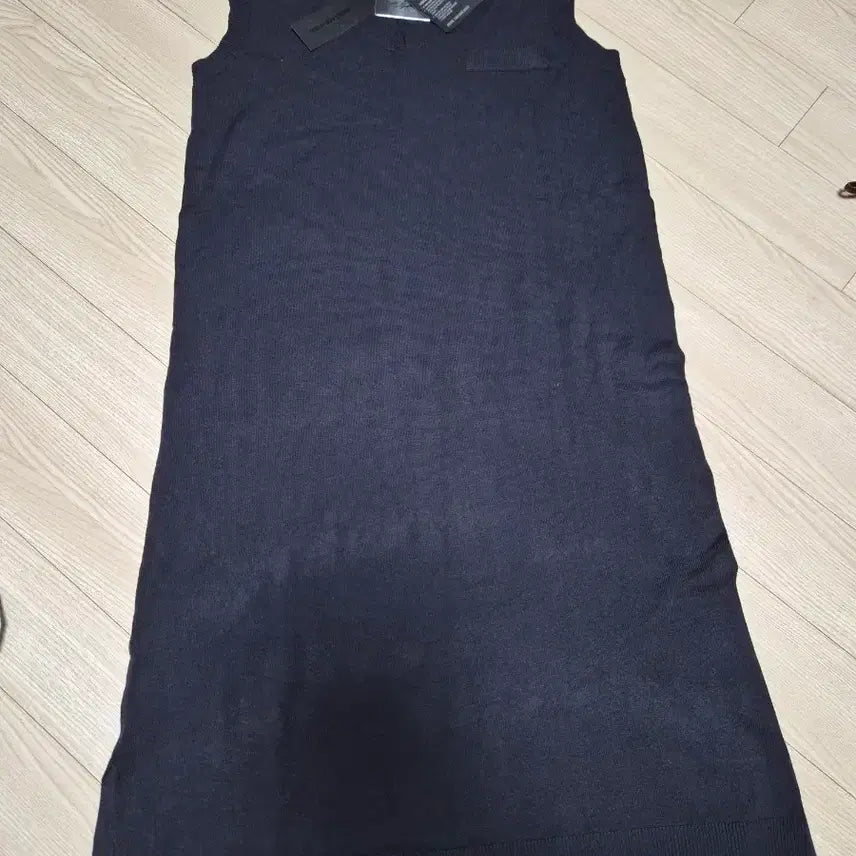 [BUNJANG] Karl Lagerfeld Black Knit Dress / 칼 라거펠트 블랙 니트 원피스 새상품 77