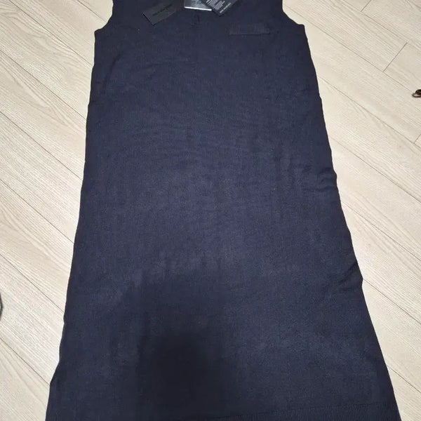 [BUNJANG] Karl Lagerfeld Black Knit Dress / 칼 라거펠트 블랙 니트 원피스 새상품 77