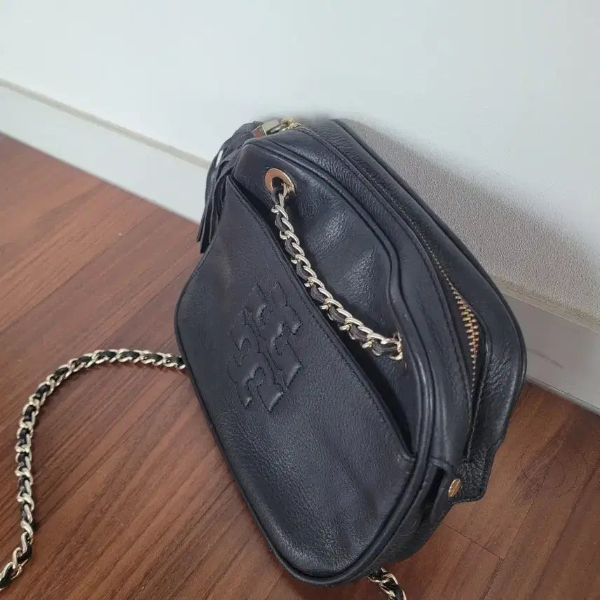 [BUNJANG] Tory Burch Black Leather Chain Crossbody Bag / 토리버치 블랙 레더 체인 크로스백