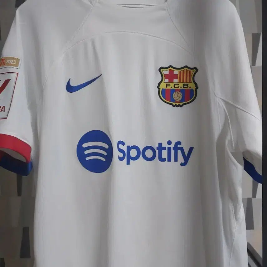 [BUNJANG] Nike Barcelona 23/24 Authentic Home Jersey White / 나이키 바르셀로나 23/24 홈 유니폼 화이트