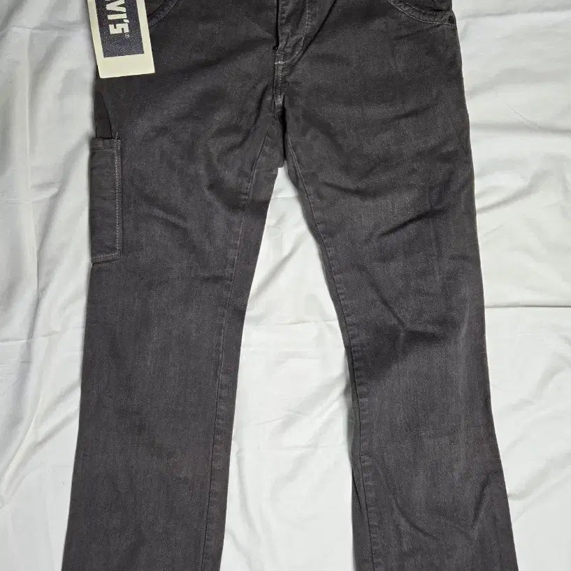 [BUNJANG] Levi's 707 Broken Denim Boot Cut Jeans (Japanese Edition) Size 30 / 리바이스 707브로큰 데님 BOOT CUT 일본판 30