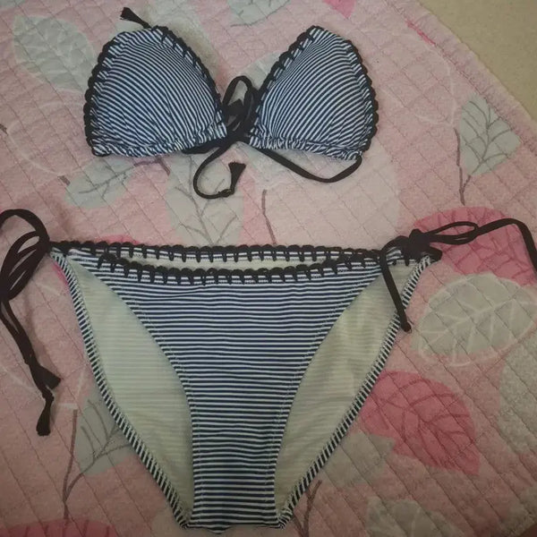 [BUNJANG] Maybins Blue Stripe Triangle Bikini Set / 메이빈스 파란색 스트라이프 패턴 삼각형 비키니 세트