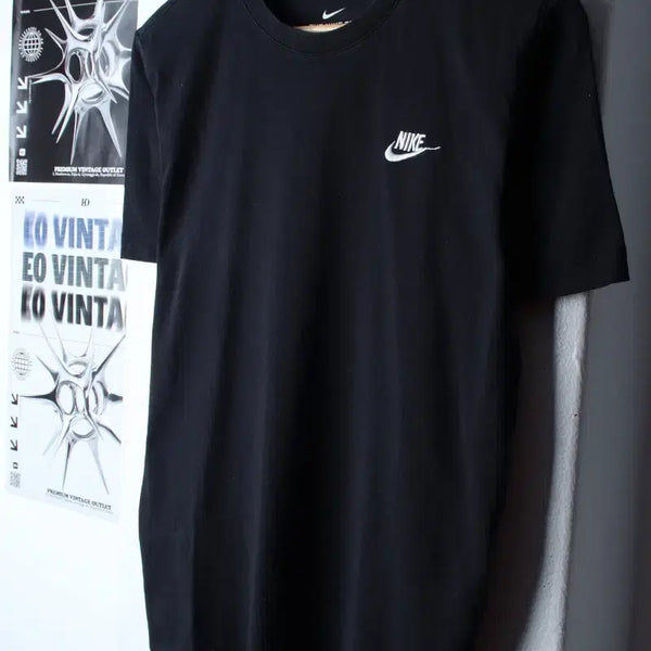 [BUNJANG] Nike Small Logo T-Shirt Black / (S) 나이키 반팔 티셔츠 스몰로고 블랙 올드스쿨-7A82