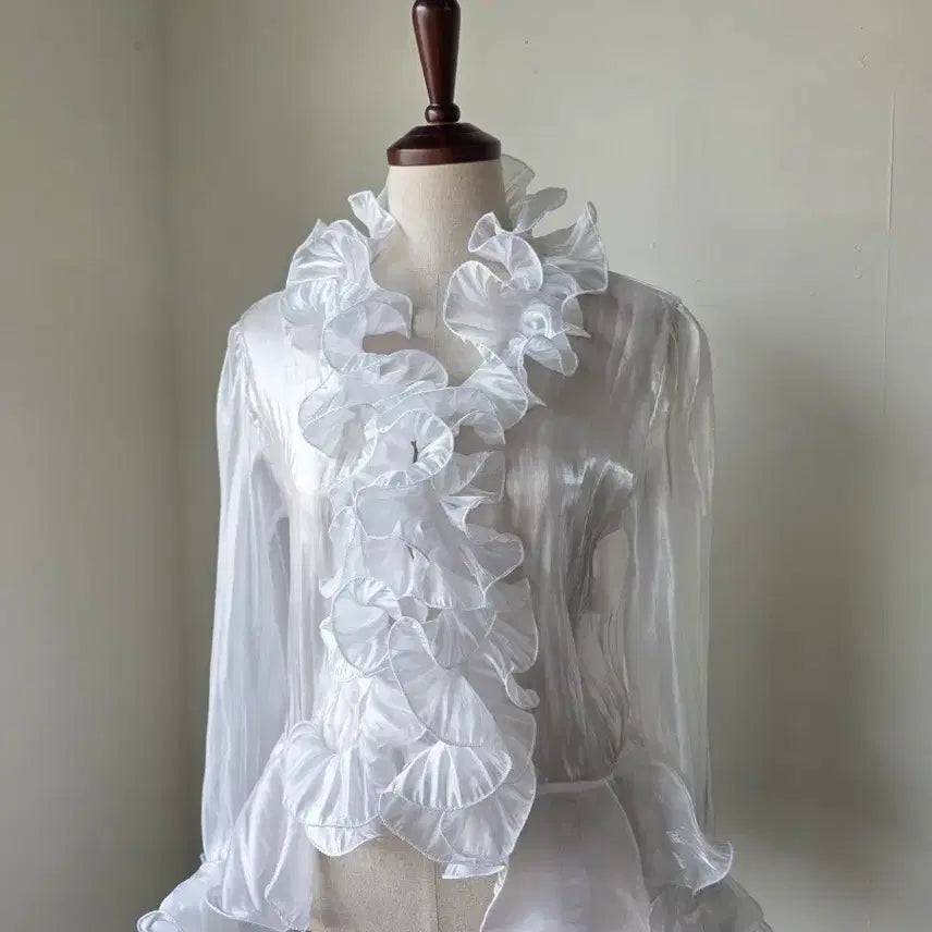 [BUNJANG] White One-Hook Chiffon Frill See-Through Cardigan / 화이트 원후크 쉬폰 프릴 시스루 가디건