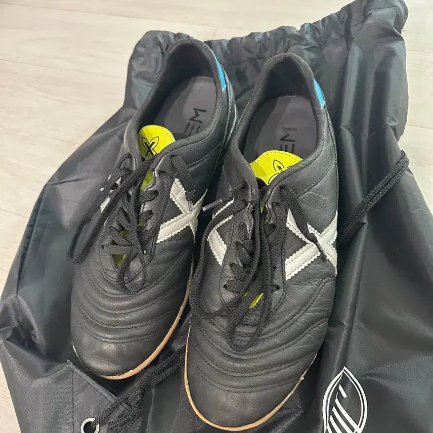 [BUNJANG] Munich Full Kangaroo Leather Futsal Shoes (Resoled) / 무니치 풀캥거루 가죽 풋살화 창갈이