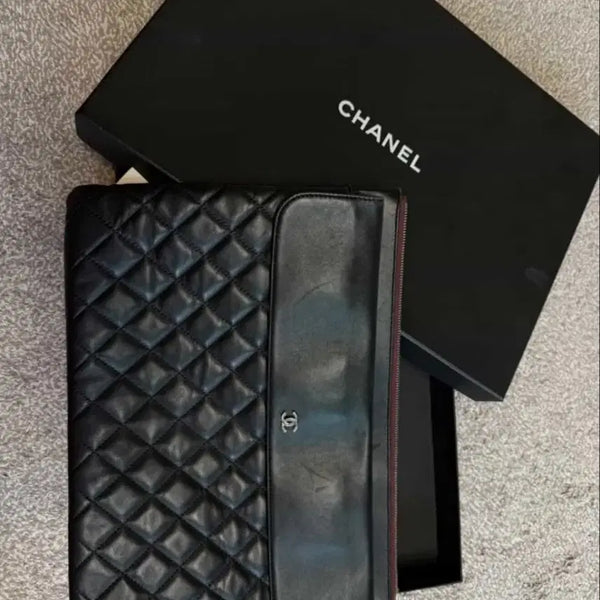 [BUNJANG] Chanel Black Quilted Lambskin Flap Clutch Bag Large / 샤넬 블랙 퀄팅 램스킨 플랩 클러치백 라지 급처