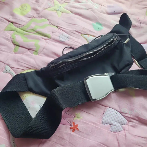 [BUNJANG] HAEA Nylon Waist Bag/Hip Sack/Sling Bag with Aviation Buckle / HAEA 항공버클 나일론 웨이스트백/힙색/슬링백