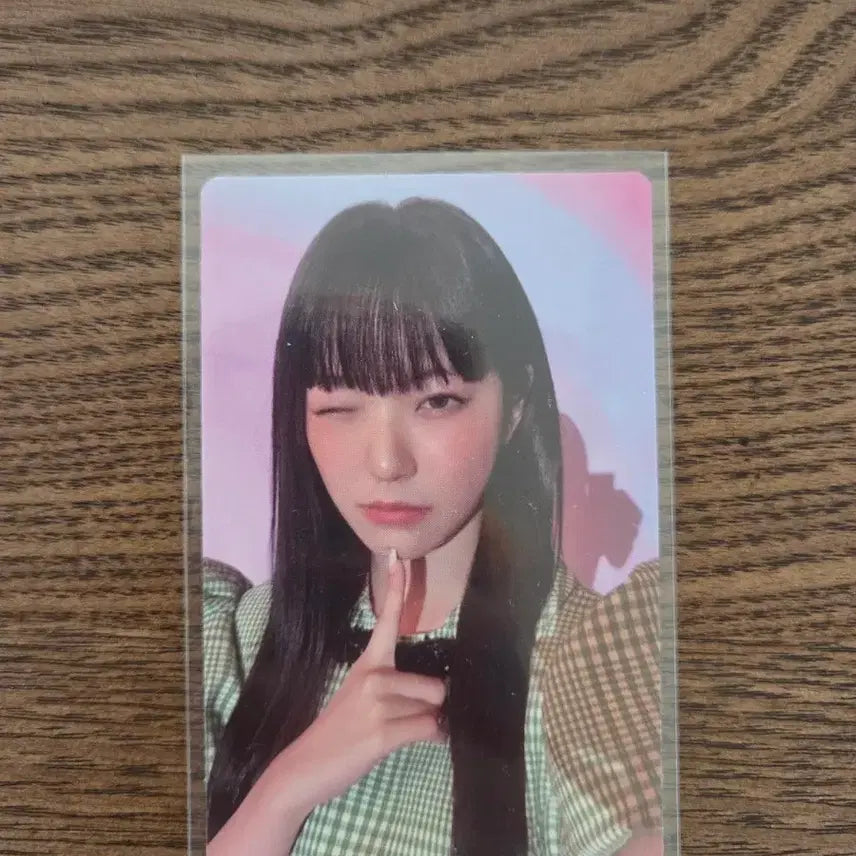 [BUNJANG] fromis_9 Jiheon UNLOCK MY WORLD Album Photocard / 프로미스나인 백지헌 UNLOCK MY WORLD 앨범 포카 포토카드