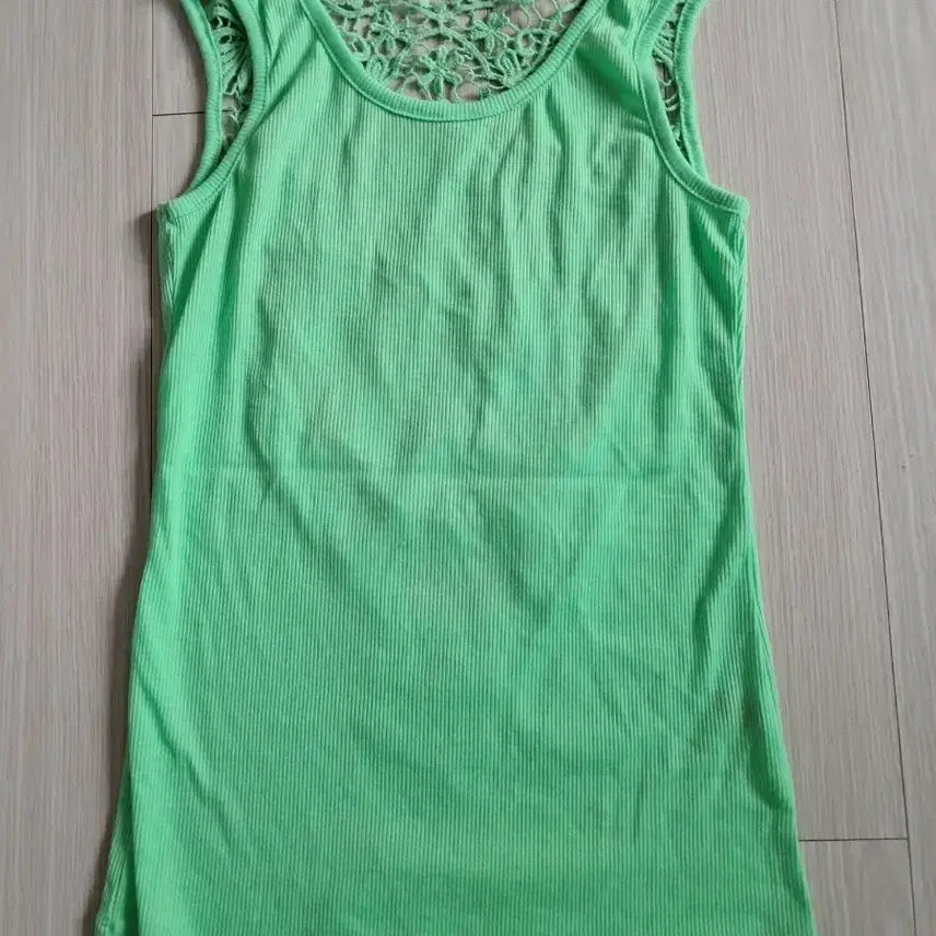 [BUNJANG] Mint Crochet Ribbed Tank Top (Size 55) / (새상품)민트색 크로셰 백포인트 립 나시 55