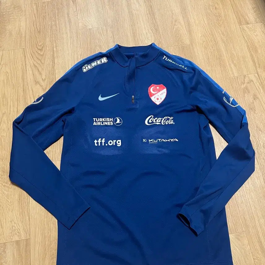 [BUNJANG] Nike Turkey National Football Team Training Top (Sample) / 나이키 터키 축구 국가대표팀 트레이닝 상의 (자컷)