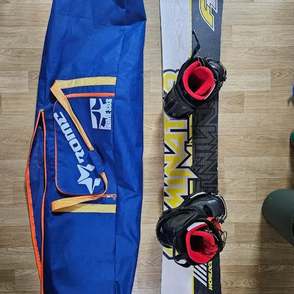 [BUNJANG] F2 Snowboard Hammer Deck Set with Flux Bindings & Northwave Boots / F2 스노우보드 해머데크 세트 (+ 플럭스 바인딩 + 노스웨이브 부츠)