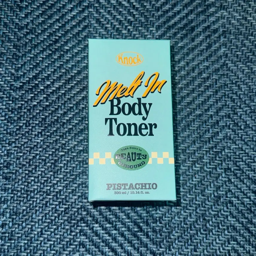 [BUNJANG] KNOCK Melt-in Body Toner Pistachio Scent Large Size 300ml Sealed / 노크 멜트 인 바디토너 대용량 피스타치오 300ml 미개봉