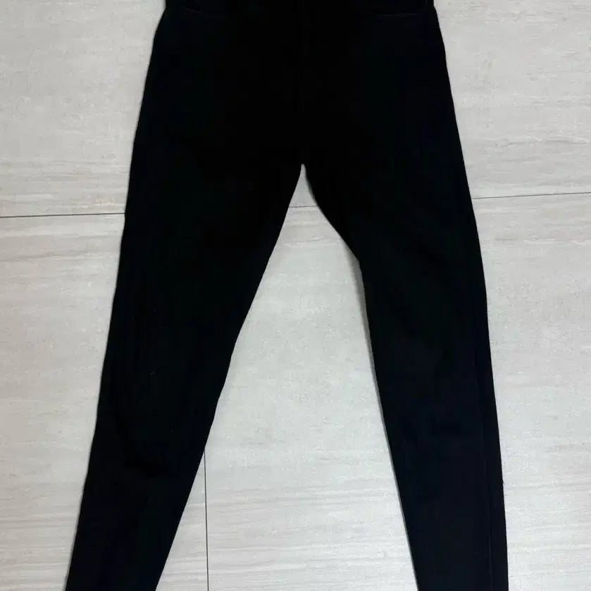 [BUNJANG] Black Skinny Jeans / 블랙 스키니진