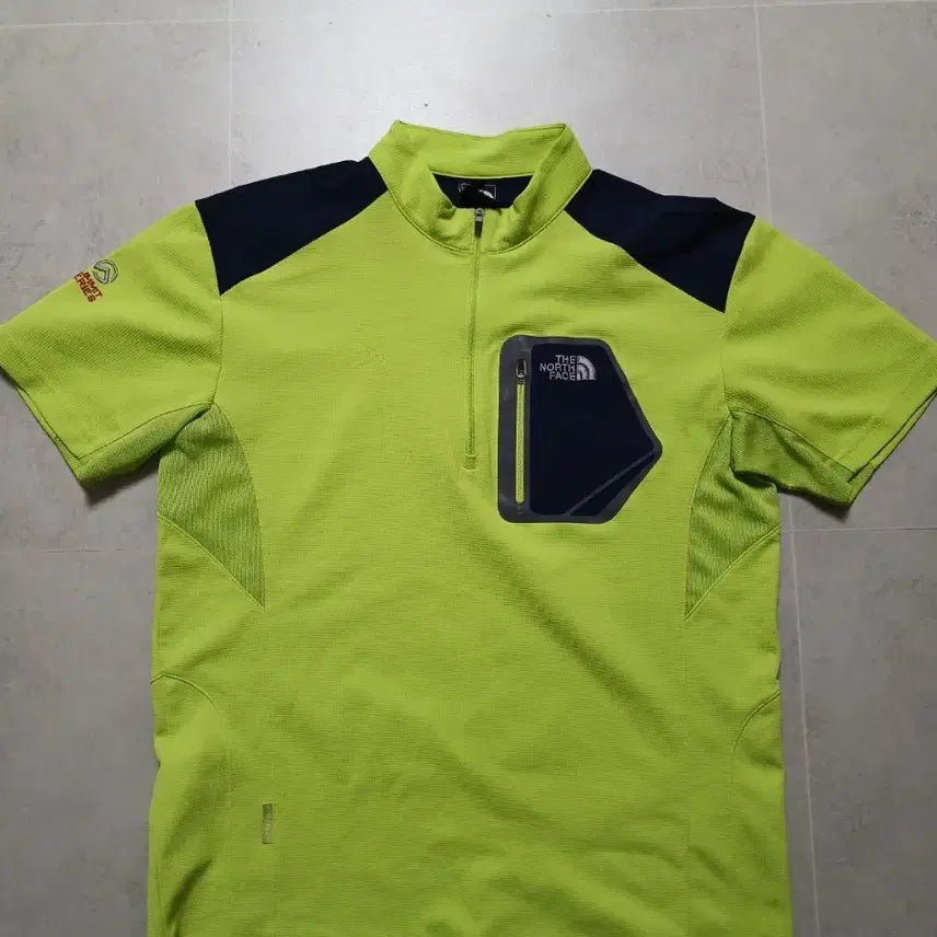 [BUNJANG] The North Face Short Sleeve Hiking T-Shirt Size 95 / 노스페이스 (95)반팔 등산티