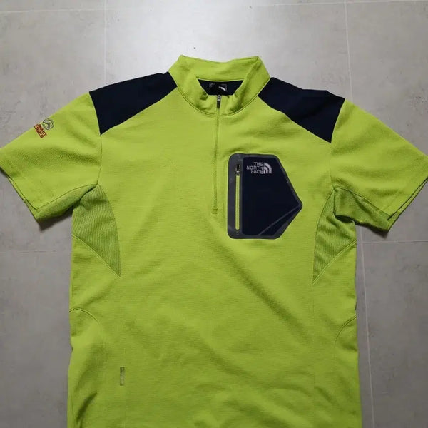 [BUNJANG] The North Face Short Sleeve Hiking T-Shirt Size 95 / 노스페이스 (95)반팔 등산티