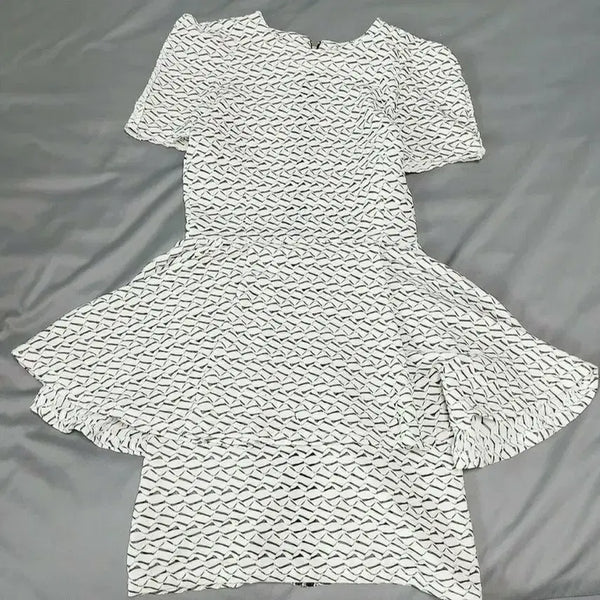 [BUNJANG] Unique Patterned Short-Sleeve Dress / 패턴 치마 겹겹포인트 유니크 반팔 원피스