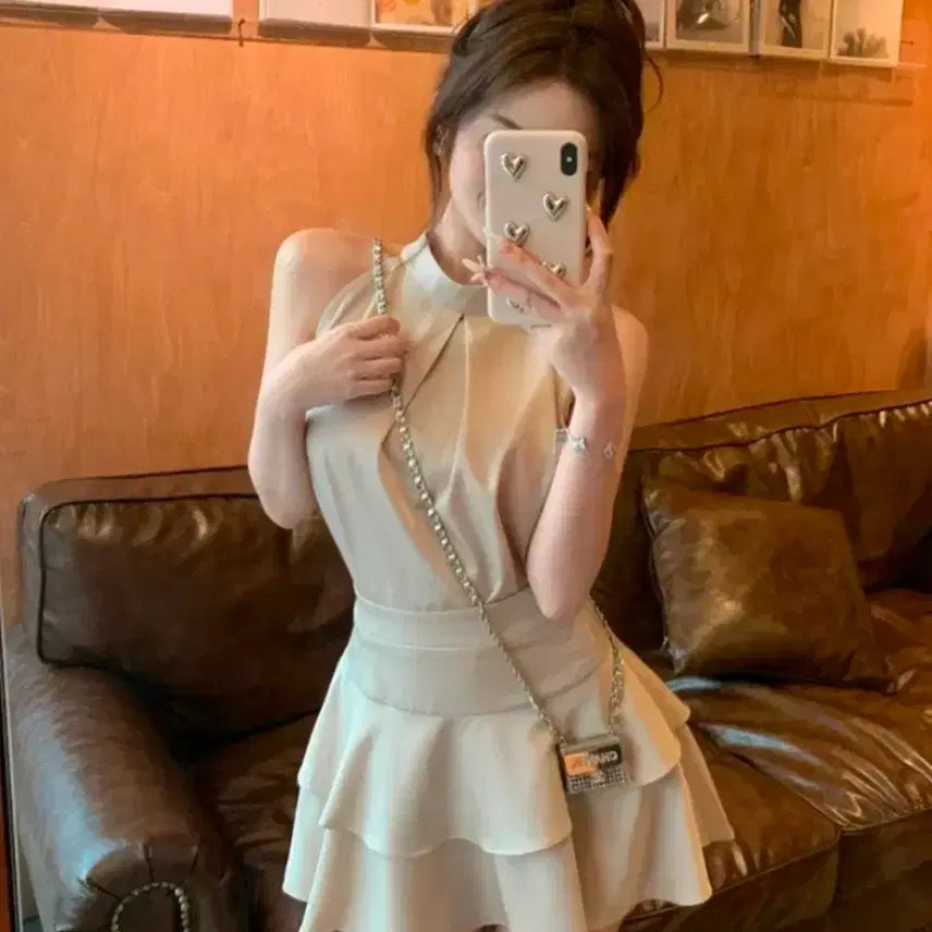 [BUNJANG] Miyuki Macaron Halterneck Blouse and Skirt Set / 홀터넥 블라우스 스커트 셋업 스나계 지뢰계 미셸마카롱 다리치