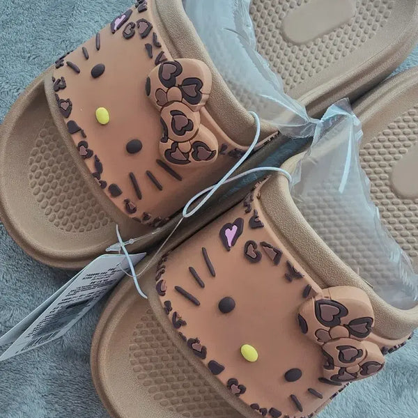 [BUNJANG] Hello Kitty Leopard Brown Slippers (240) / 헬로키티 레오파드 브라운 슬리퍼 240