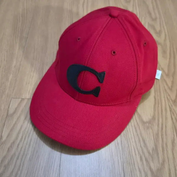 [BUNJANG] Coach Red C Logo Ball Cap / 레드 C 로고 볼캡 모자 코치 볼캡