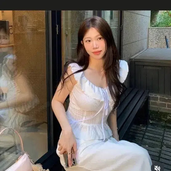 [BUNJANG] Ondt Wendy Blouse - Size S / 온트 웬디 블라우스 s