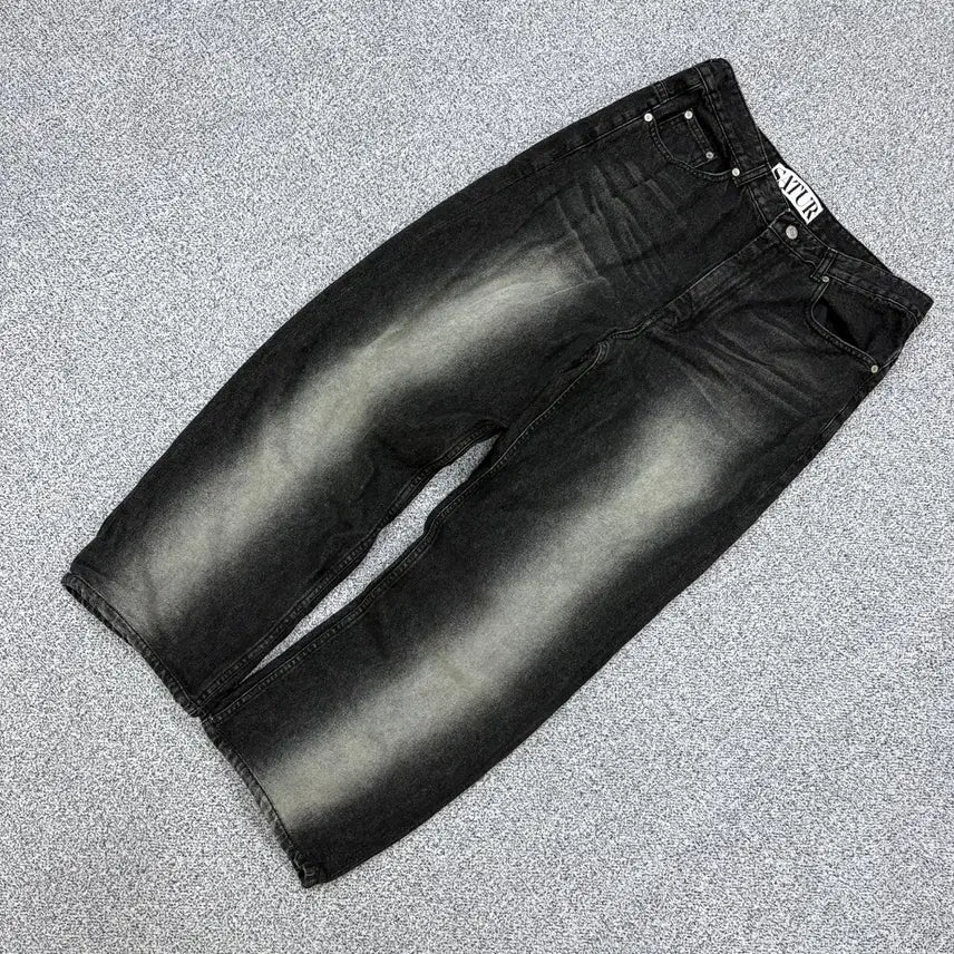 [BUNJANG] L SATUR Washed Black Denim Pants / L SATUR 세터 워싱 데님 흑청 팬츠 0521J