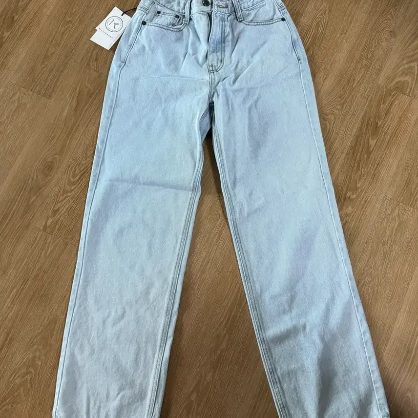 [BUNJANG] Millioncor Jeans / 밀리언코르 청바지
