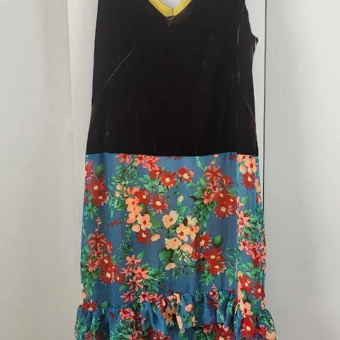 [BUNJANG] Senada+ Velvet Flower Long Dress / 태국 럭셔리브랜드 Senada+ 벨벳 플라워 원피스