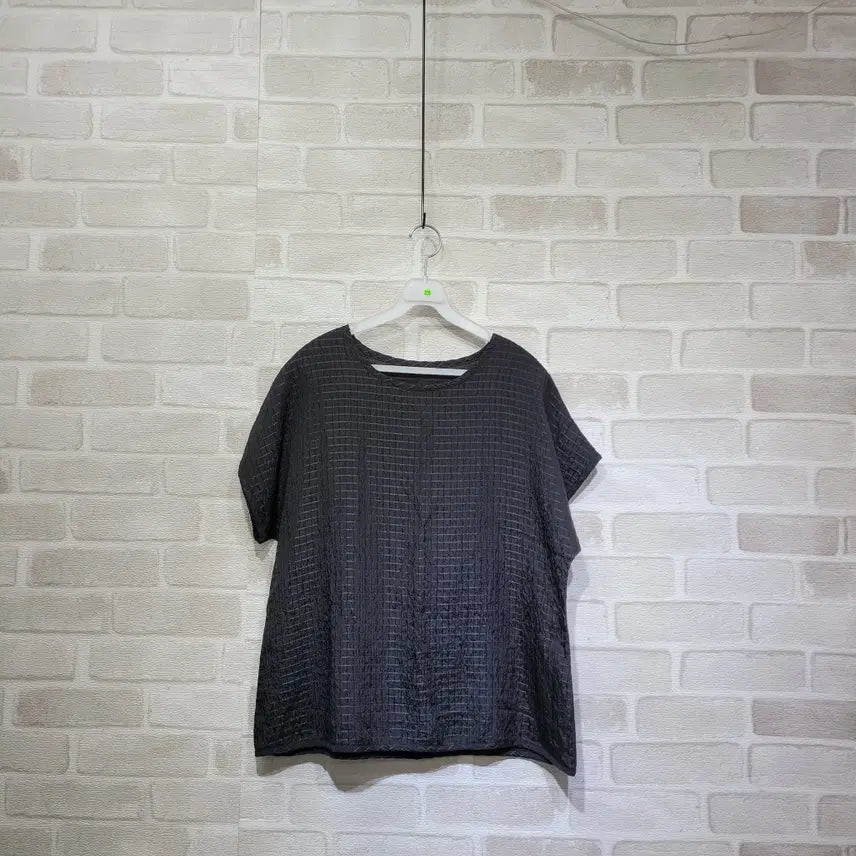 [BUNJANG] Black T-Shirt (Size 66-77) / ㅊ235 블랙 티셔츠 66-77