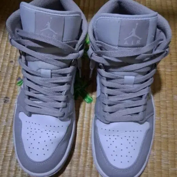 [BUNJANG] Nike Air Jordan 1 Mid Linen Sneakers (260/265) / 나이키 에어 조던 1 미드 린넨 260(265) 택비포함