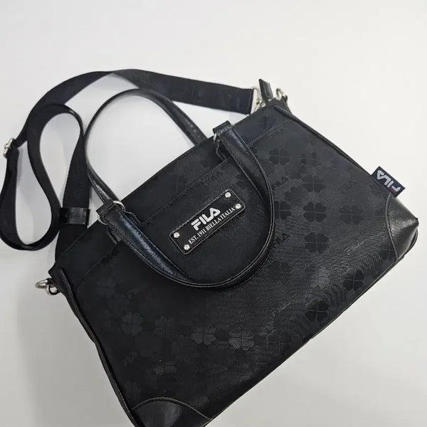[BUNJANG] Fila Black Clover Pattern Tote Bag / 휠라 블랙 클로버 패턴 토트백