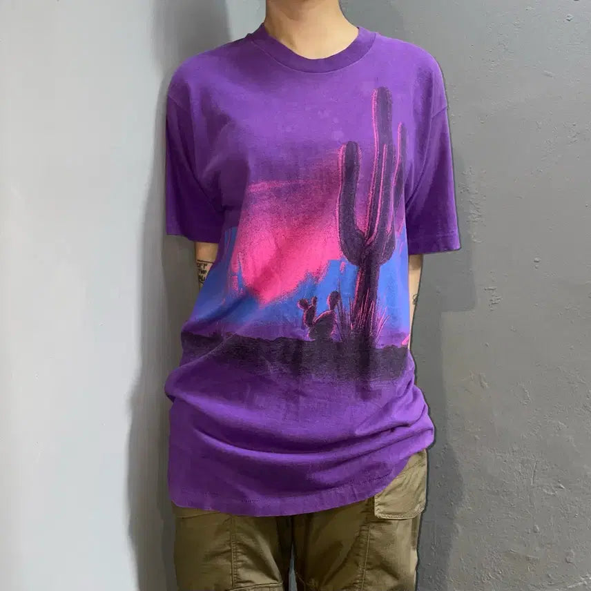 [BUNJANG] Purple Desert Printing Vintage Short Sleeve T-Shirt / 퍼플 사막 프린팅 빈티지 반팔