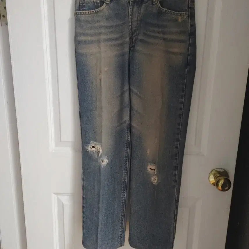 [BUNJANG] Vintage Distressed Jeans / 청바지
