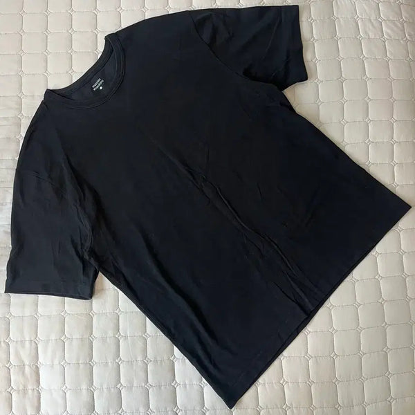 [BUNJANG] Musinsa Standard Relaxed Fit Crewneck Short-Sleeve T-Shirt Black / L) 무신사 스탠다드 릴렉스 핏 크루넥 반팔 티셔츠 블랙