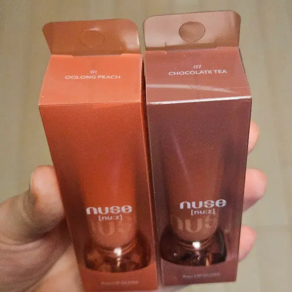 [BUNJANG] Nuzjuu Reju Lip Gloss 01 Oolong Peach & 07 Chocolat Tea / 누즈 리쥬 립 글로스 01 우롱 피치 07 쇼콜라 티