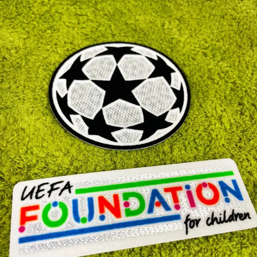[BUNJANG] 2024-25 UEFA Champions League Starball + Foundation Patch Set / 24-25 UEFA 챔피언스리그 스타볼 + 파운데이션 패치 SET 챔스