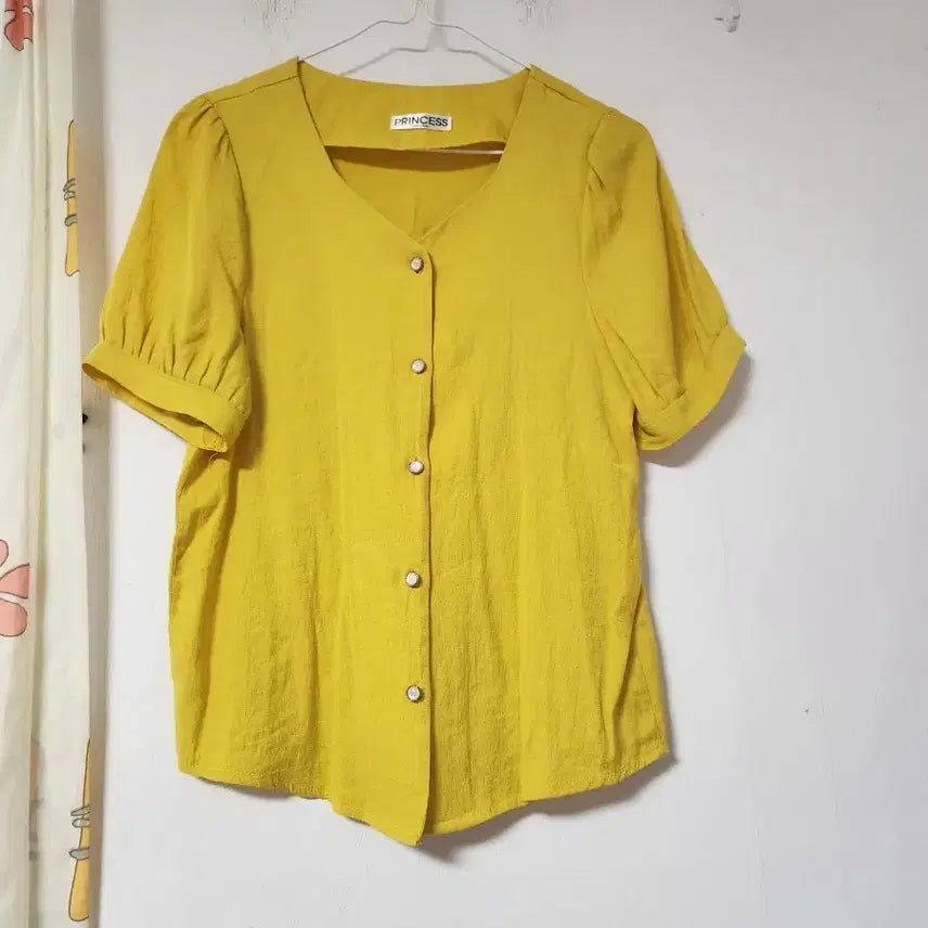 [BUNJANG] PRINCESS Yellow Short Sleeve Blouse / PRINCESS 노란색 반팔 블라우스 F