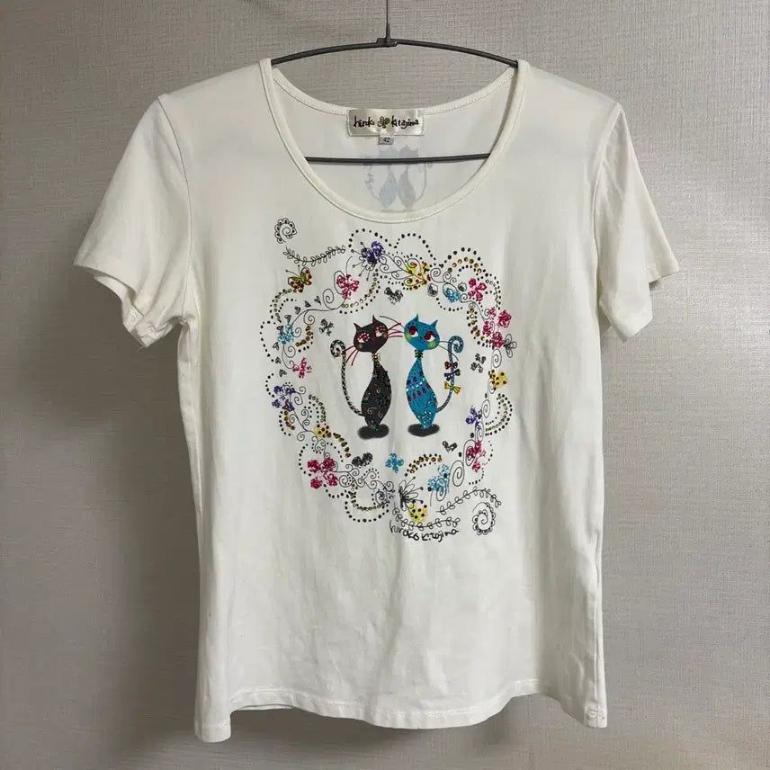 [BUNJANG] Jigushop White T-shirt / 지구샵 지구네 빈티지 레트로 키치 화이트 티셔츠