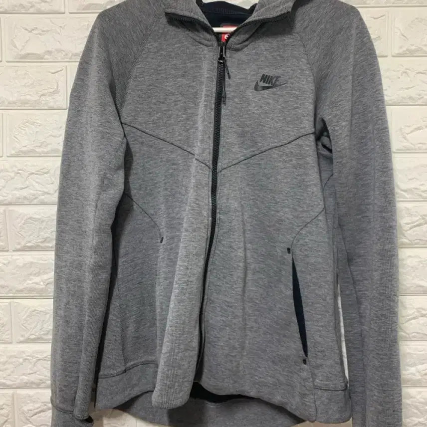 [BUNJANG] Nike Tech Fleece Full-Zip Hoodie Women's / 여성용 나이키 테크팩 후드집업
