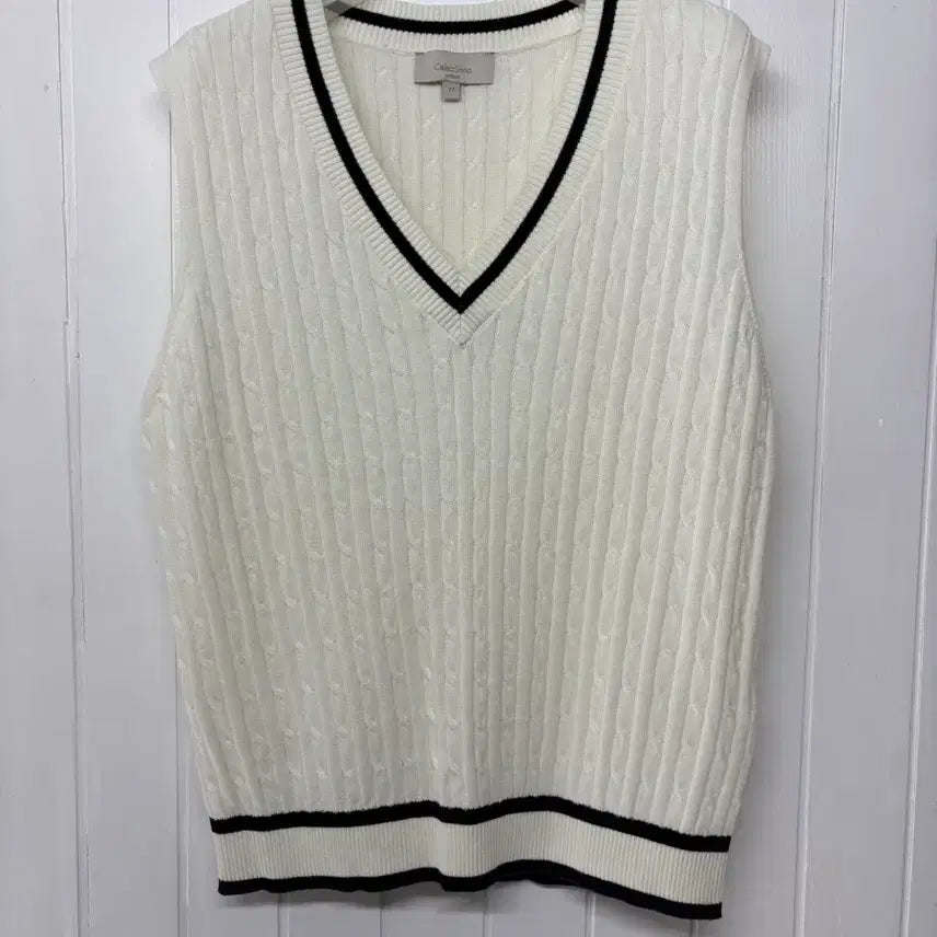 [BUNJANG] CelebShop Cable Knit Vest (Size 77) / 셀럽샵 여름니트 조끼 77  라