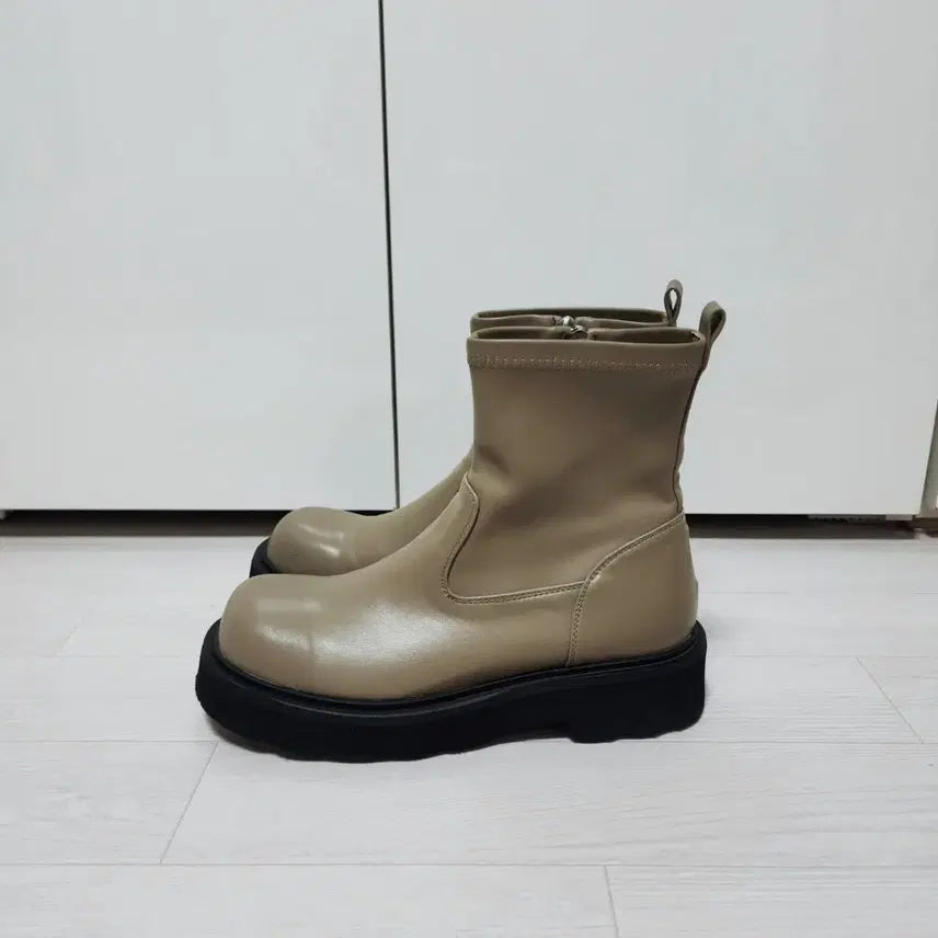 [BUNJANG] Lightweight Spandex Ankle Boots (Olive Brown, 245) / 245 통굽 경량 스판 앵클 부츠 데일리 카키 올리브 브라운 4cm
