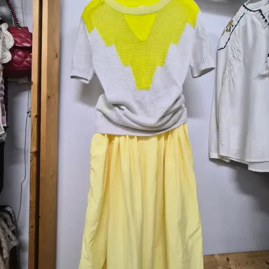 [BUNJANG] OZZ SECOND Linen Knit & Pastel Yellow Wide Pants Set / 오즈 세컨 린넨 니트. 파스텔 옐로 바스락 와이드