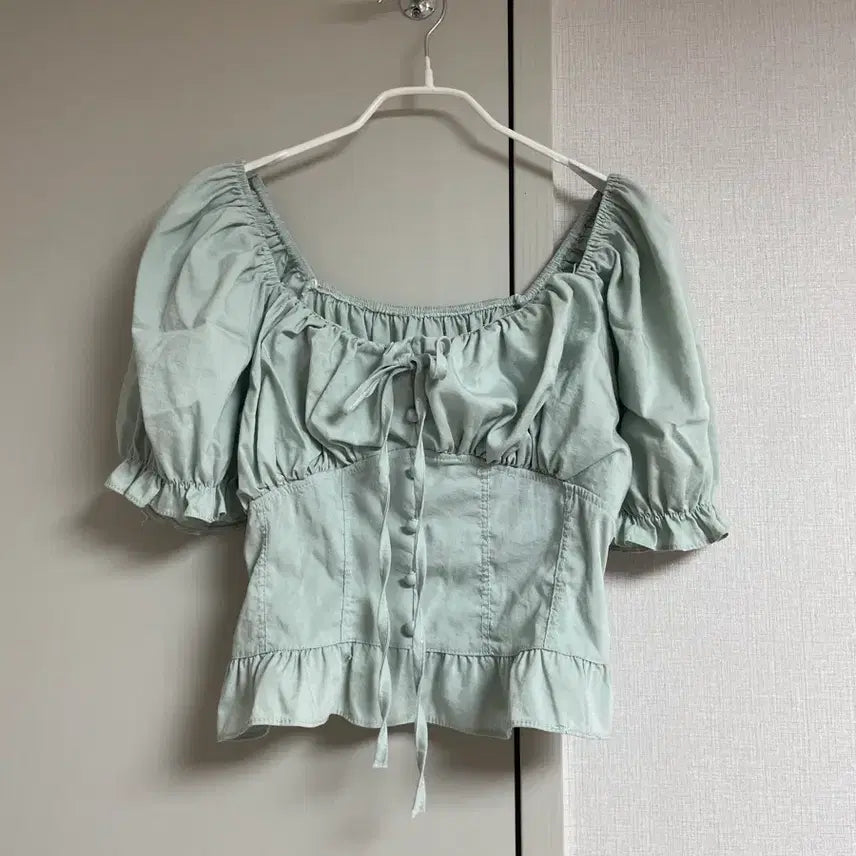 [BUNJANG] Mint Puff Blouse Shirring Crop Top / 민트 퍼프 블라우스 셔링 탑