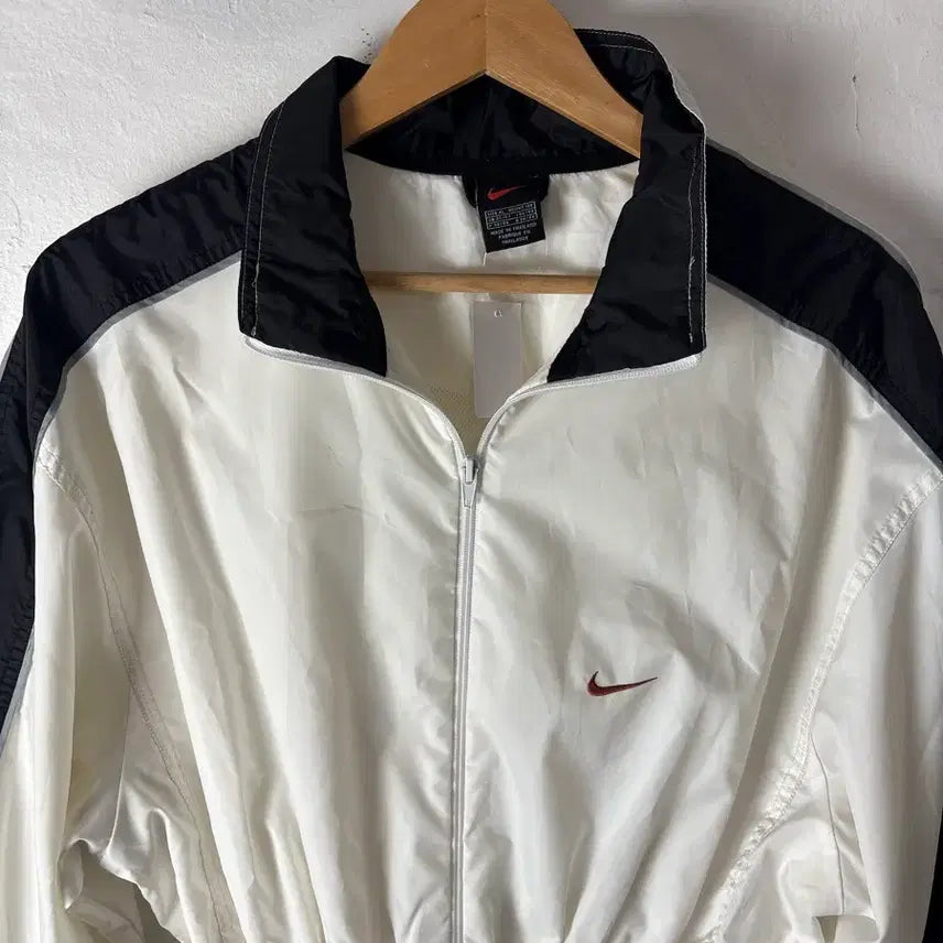 [BUNJANG] Nike Cropped Windbreaker XL / 나이키 크롭 바람막이