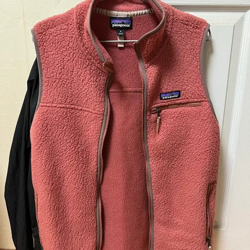 [BUNJANG] Patagonia Pink Fleece Vest M / 파타고니아 핑크 뽀글이 플리스 조끼